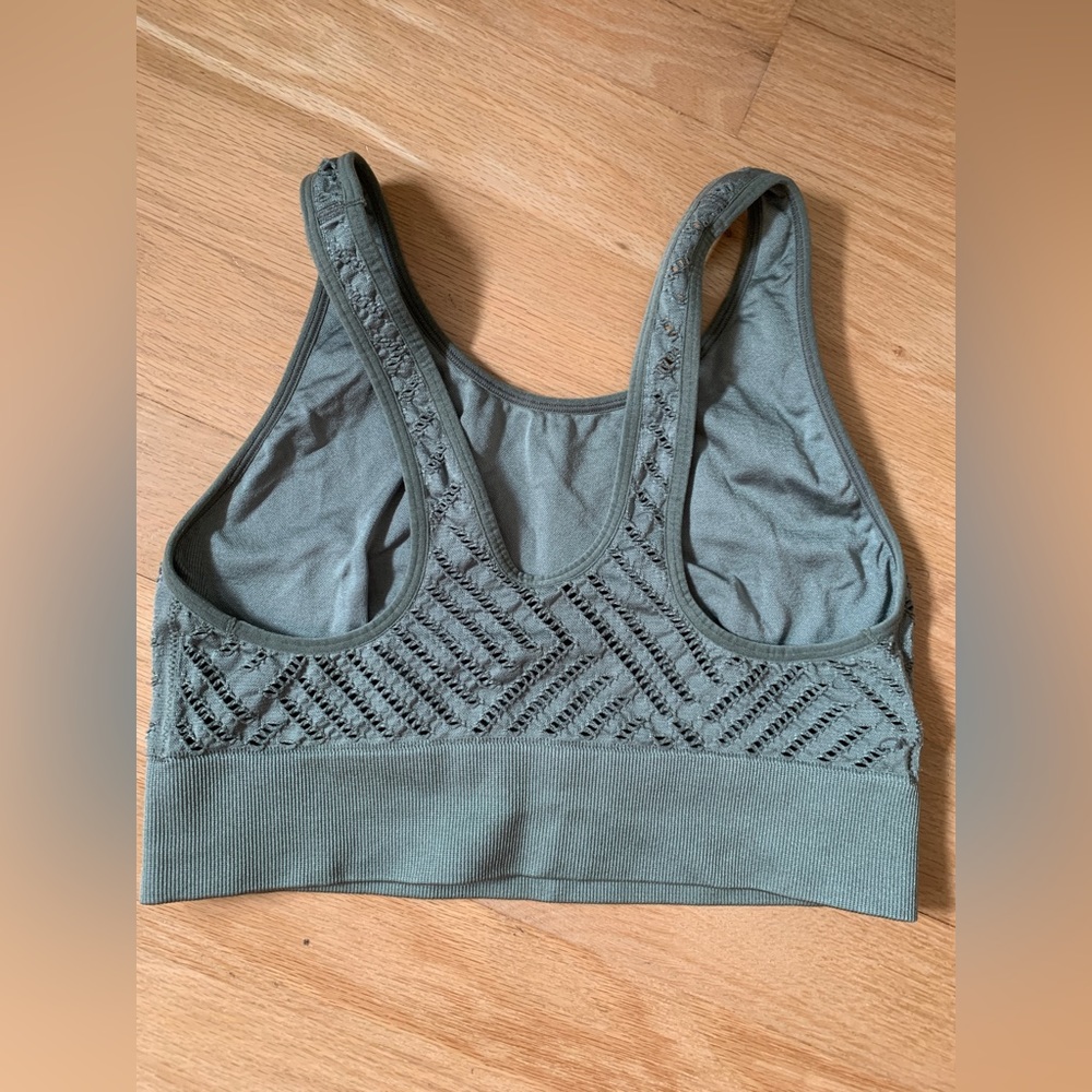 Victoria Secret Sports Bra - Picture 3 of 3